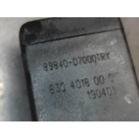 Attache ceinture arriere droit HYUNDAI TUCSON 2 Photo n°1