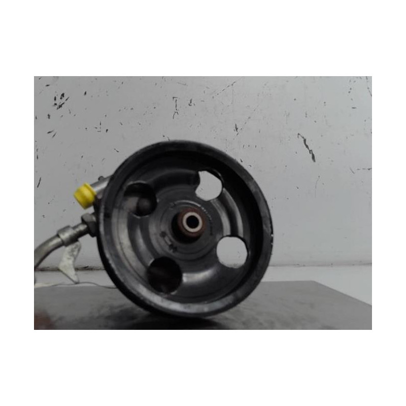 Pompe de direction VOLKSWAGEN PASSAT 5