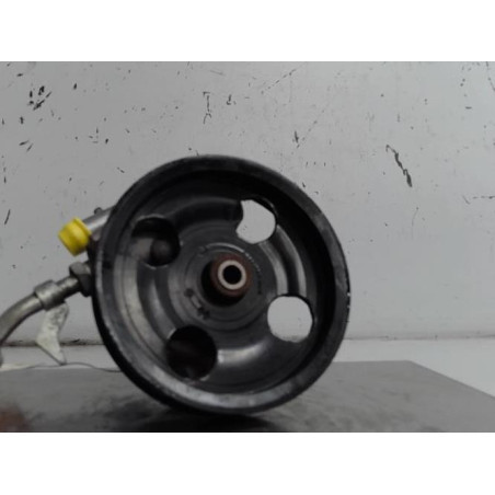 Pompe de direction VOLKSWAGEN PASSAT 5 Photo n°1