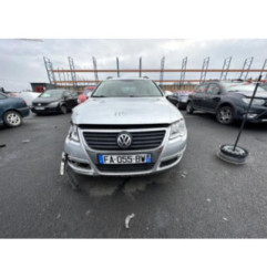 Pompe de direction VOLKSWAGEN PASSAT 5 Photo n°6