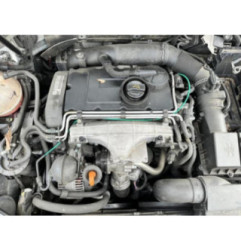 Pompe de direction VOLKSWAGEN PASSAT 5 Photo n°7