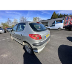 Face avant PEUGEOT 206 Photo n°11