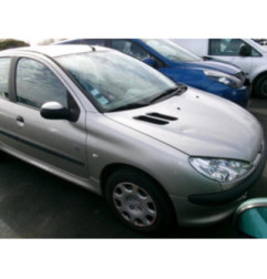 Face avant PEUGEOT 206 Photo n°12