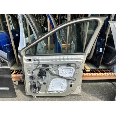Porte avant droit RENAULT SCENIC 3 Photo n°1