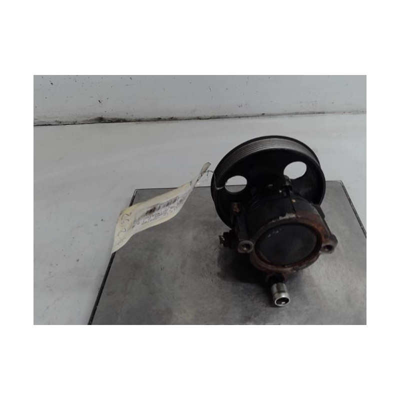 Pompe de direction RENAULT KANGOO 1
