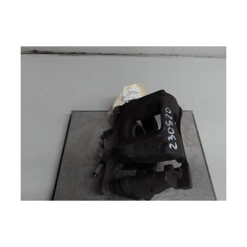 Etrier avant droit (freinage) RENAULT TRAFIC 3 COURT