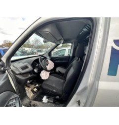 Feu arriere principal gauche (feux) FIAT DOBLO 2 Photo n°12