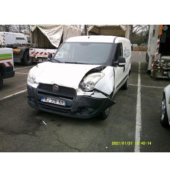 Feu arriere principal gauche (feux) FIAT DOBLO 2 Photo n°17