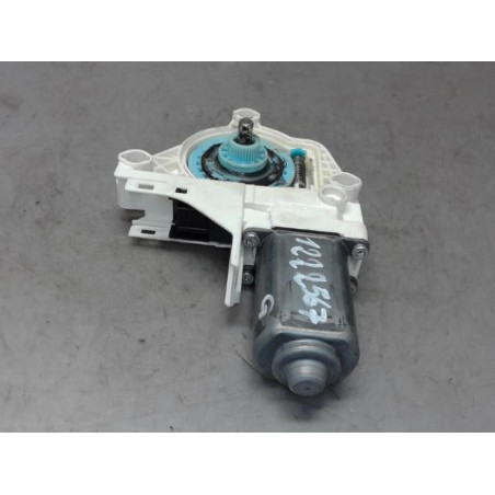 Moteur leve vitre avant gauche AUDI A1 1 Photo n°1
