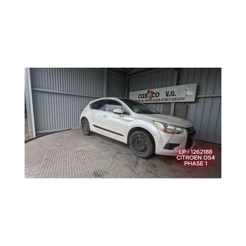 Face avant CITROEN DS4