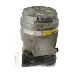 Compresseur clim RENAULT SCENIC 1 Photo n°4