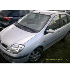 Compresseur clim RENAULT SCENIC 1 Photo n°20