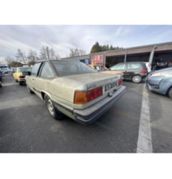 Feu arriere principal droit (feux) MAZDA 929 1 Photo n°12