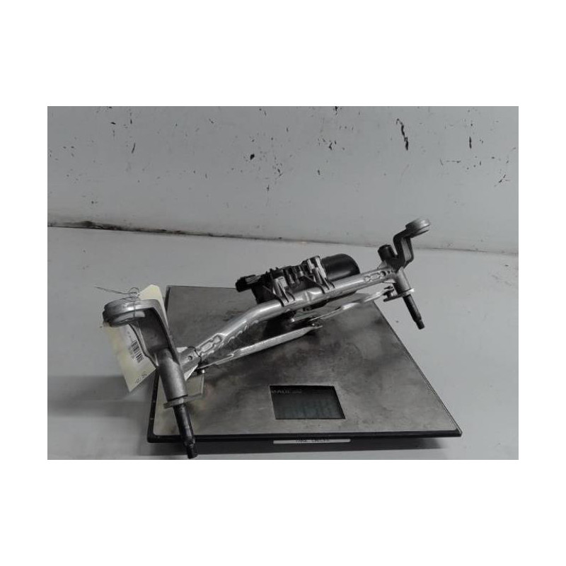 Moteur essuie glace avant RENAULT TWINGO 3
