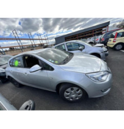 Capot OPEL ASTRA J Photo n°5