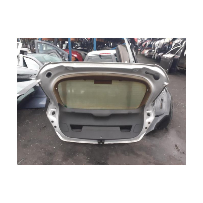 Malle/Hayon arriere OPEL ASTRA J