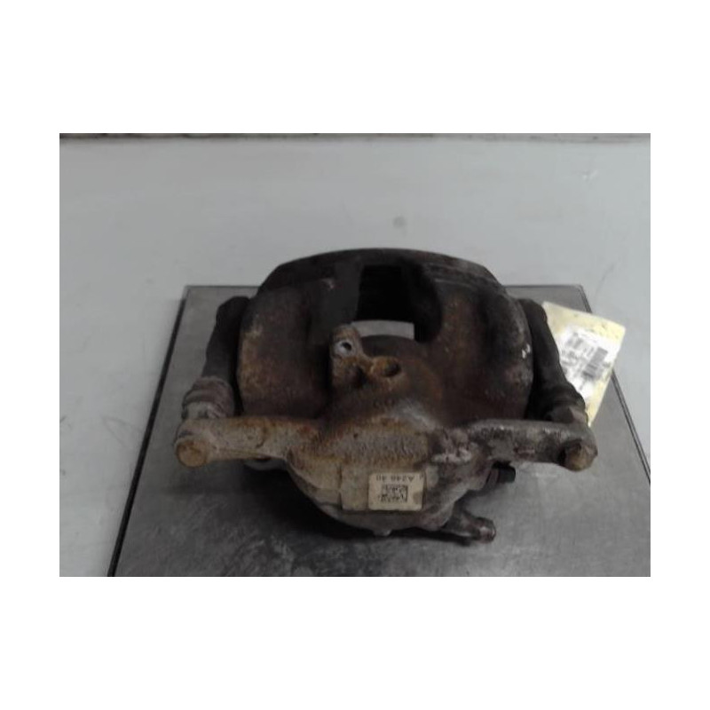 Etrier avant droit (freinage) MERCEDES CLASSE B 246