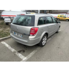 Compresseur clim OPEL ASTRA H Photo n°4