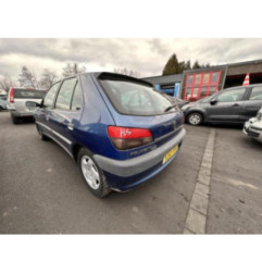 Trappe d'essence PEUGEOT 306 Photo n°8