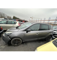 Calculateur moteur RENAULT SCENIC 3 Photo n°10