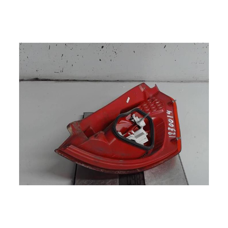 Feu arriere principal gauche (feux) FORD FIESTA 6