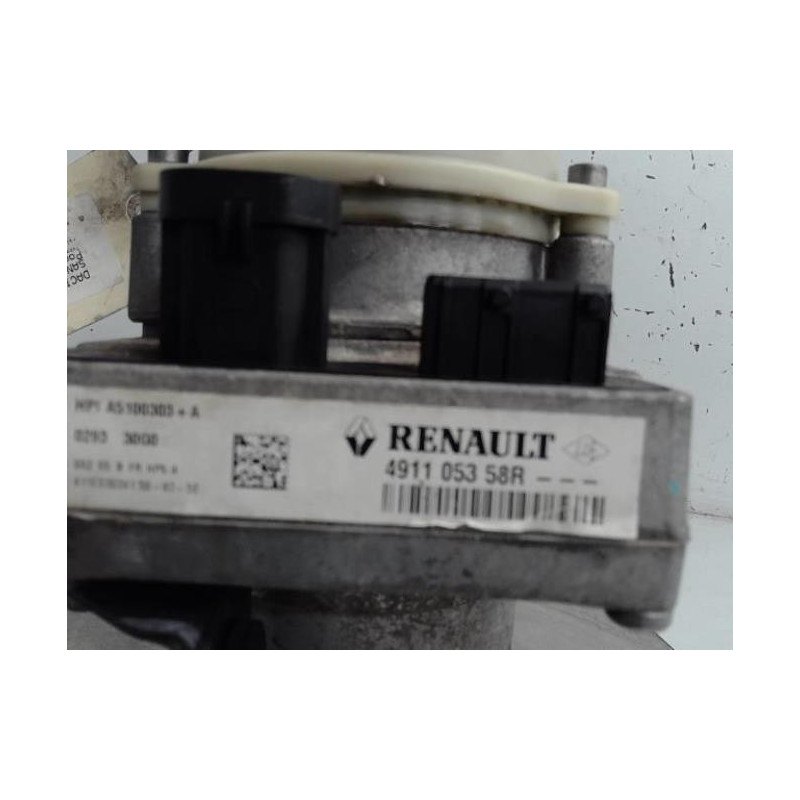 Pompe de direction DACIA SANDERO 1