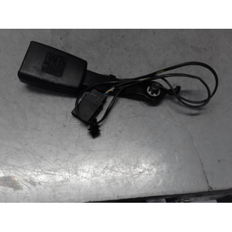 Attache ceinture avant gauche ALFA ROMEO MITO Photo n°1