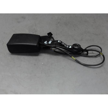 Attache ceinture avant gauche ALFA ROMEO MITO