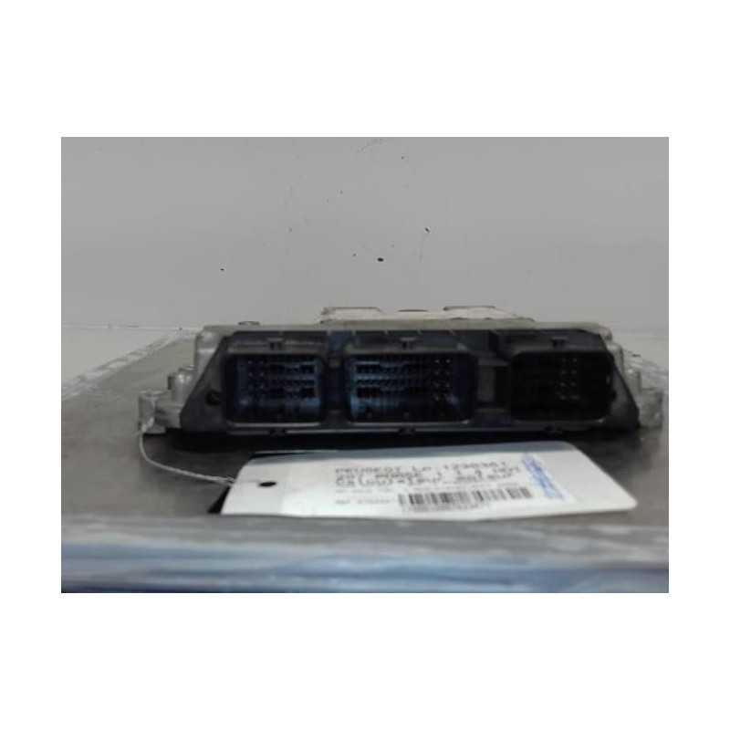 Calculateur moteur PEUGEOT 207