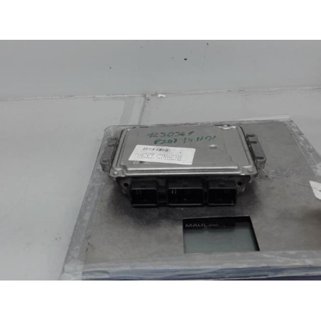 Calculateur moteur PEUGEOT 207