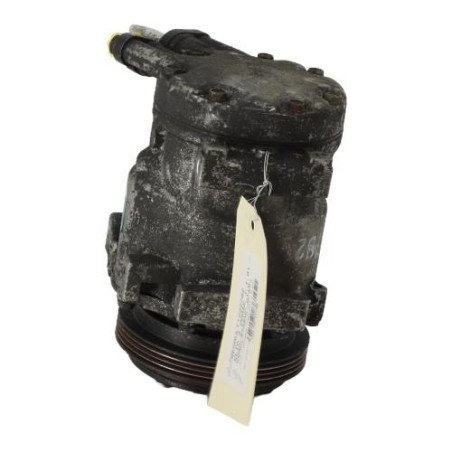 Compresseur clim RENAULT CLIO 2