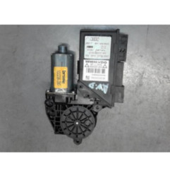 Moteur leve vitre avant droit AUDI A4 2 Photo n°1