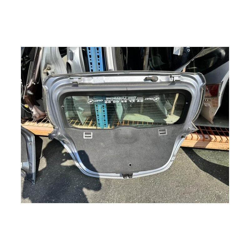 Malle/Hayon arriere OPEL ASTRA H