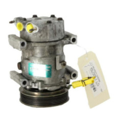 Compresseur clim PEUGEOT 206 Photo n°1