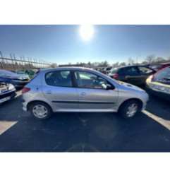 Compresseur clim PEUGEOT 206 Photo n°6