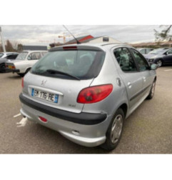 Compresseur clim PEUGEOT 206 Photo n°13