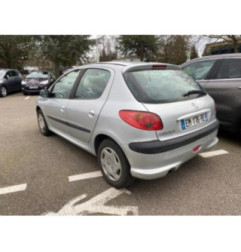 Compresseur clim PEUGEOT 206 Photo n°15