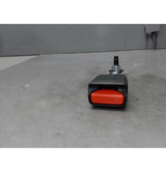 Attache ceinture avant droit NISSAN MICRA 4 Photo n°1