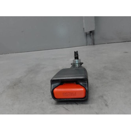 Attache ceinture avant gauche NISSAN MICRA 4