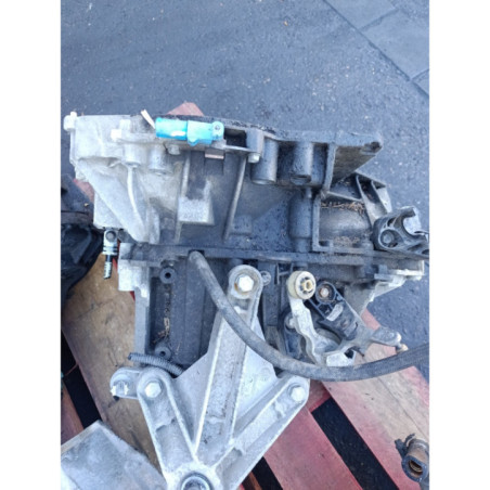 Boite de vitesses RENAULT CLIO 3 Photo n°1