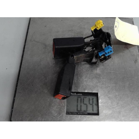 Attache ceinture arriere droit MERCEDES CLASSE B 246