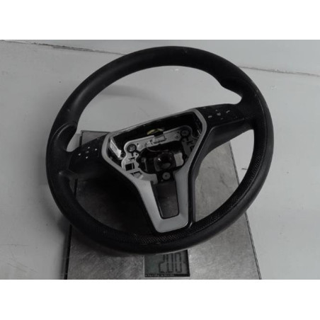 Volant MERCEDES CLASSE B 246 Photo n°1