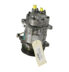 Compresseur clim PEUGEOT 607 Photo n°3