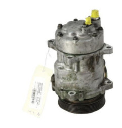 Compresseur clim PEUGEOT 607 Photo n°4