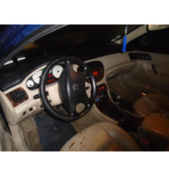 Compresseur clim PEUGEOT 607 Photo n°8