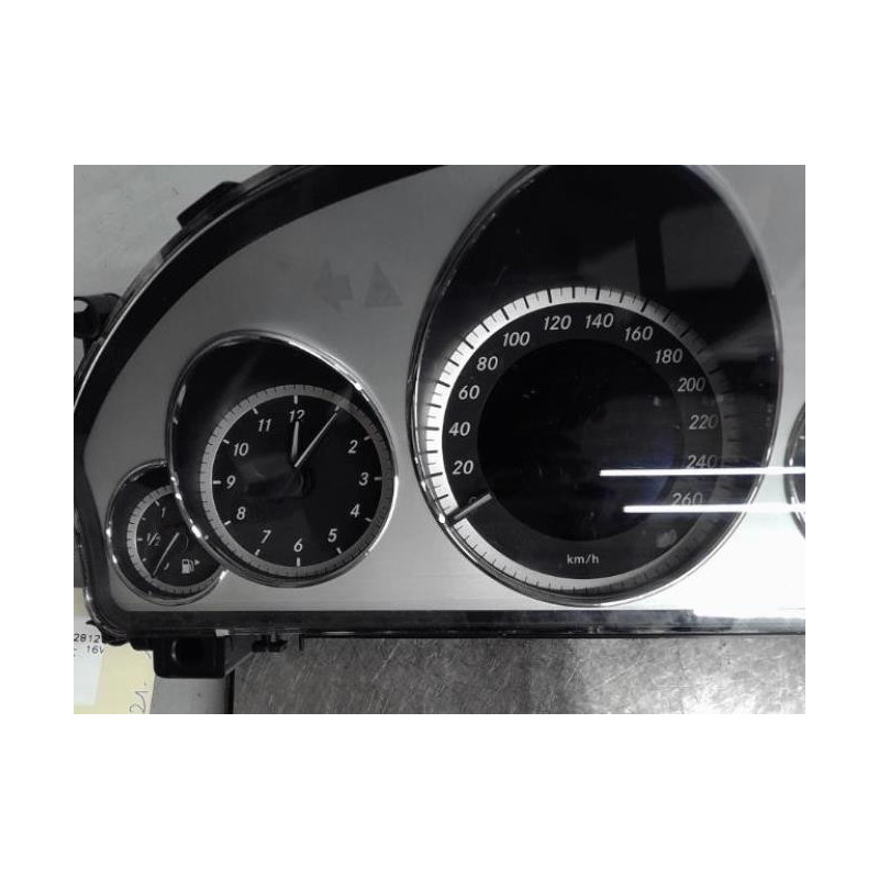 Compteur MERCEDES CLASSE E 212