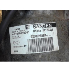 Compresseur clim NISSAN JUKE 2 Photo n°4