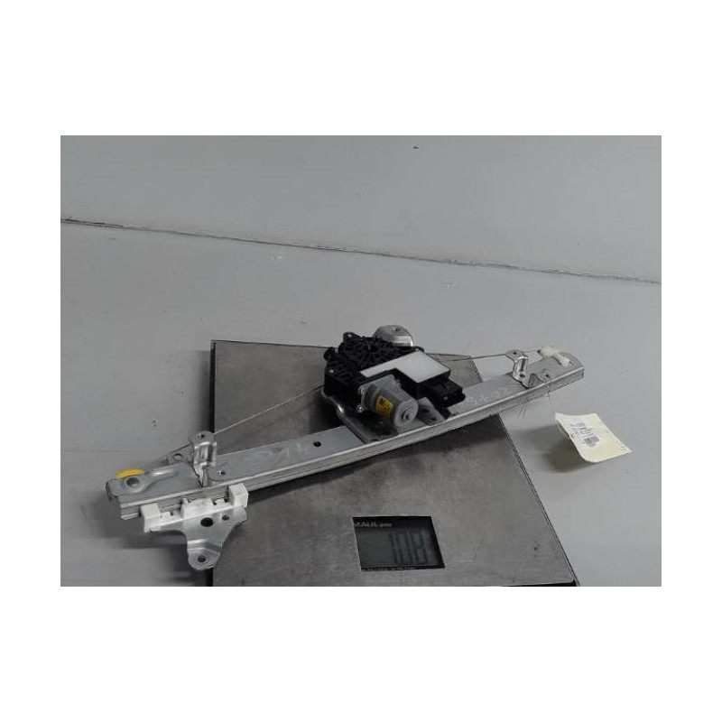 Moteur leve vitre avant gauche NISSAN JUKE 2