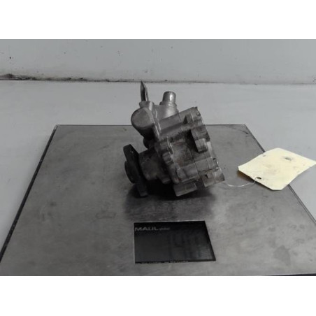 Pompe de direction FIAT DOBLO 2 Photo n°1