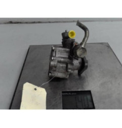 Pompe de direction FIAT DOBLO 2 Photo n°4